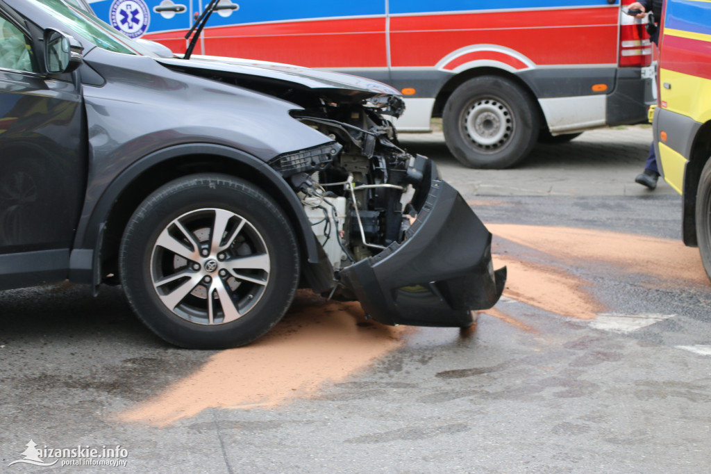 Wypadek w Zarzeczu na skrzyżowaniu