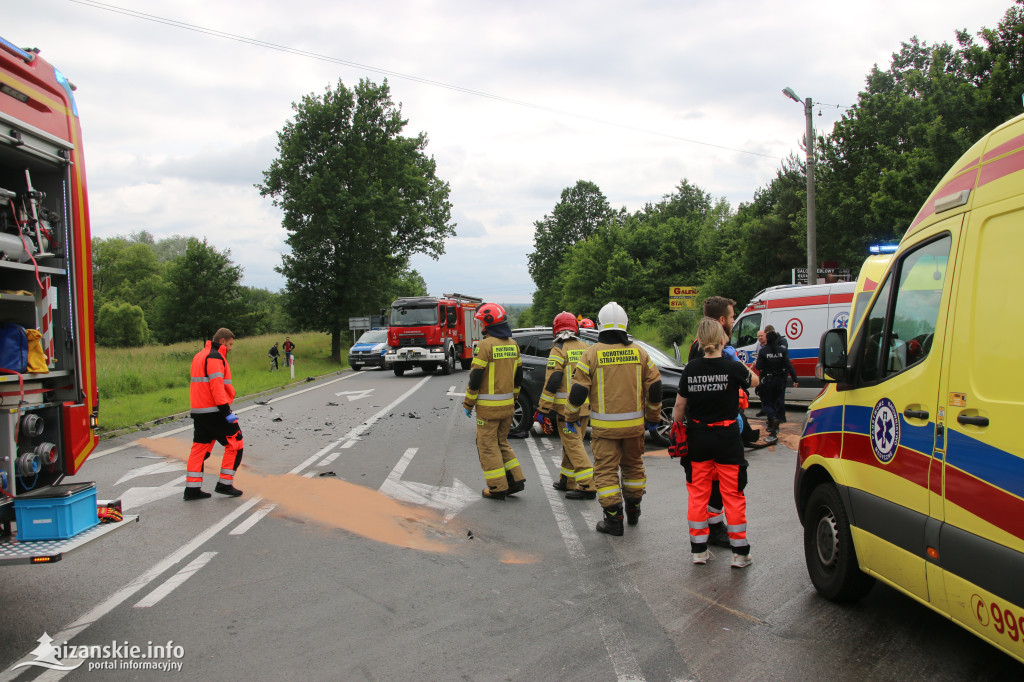 Wypadek w Zarzeczu na skrzyżowaniu