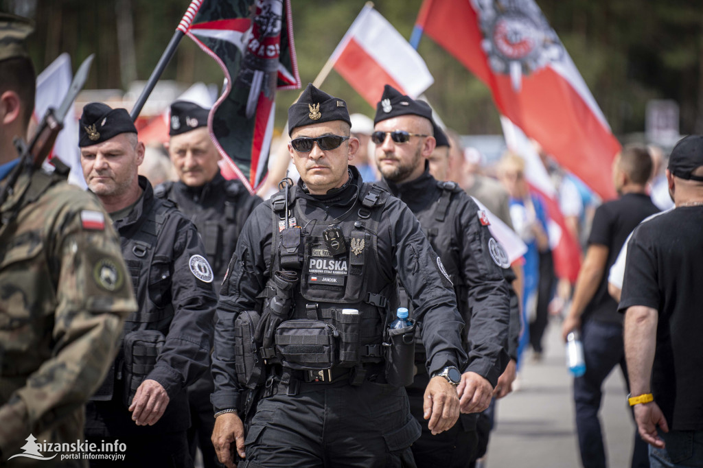 Uroczystości Narodowego Dnia Pamięci o Polakach w Domostawie