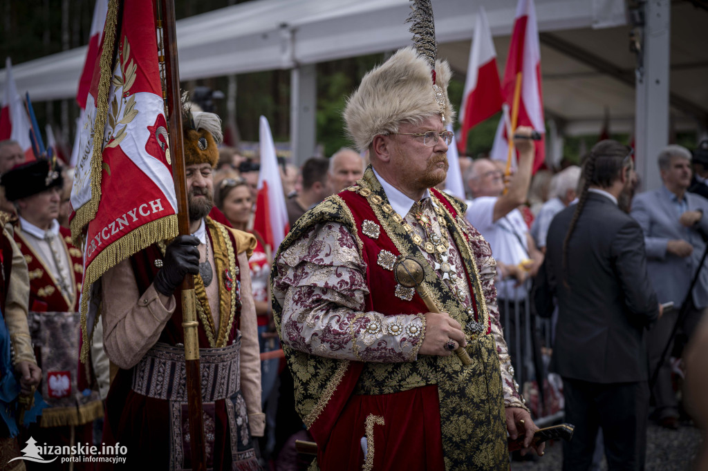 Uroczystości Narodowego Dnia Pamięci o Polakach w Domostawie