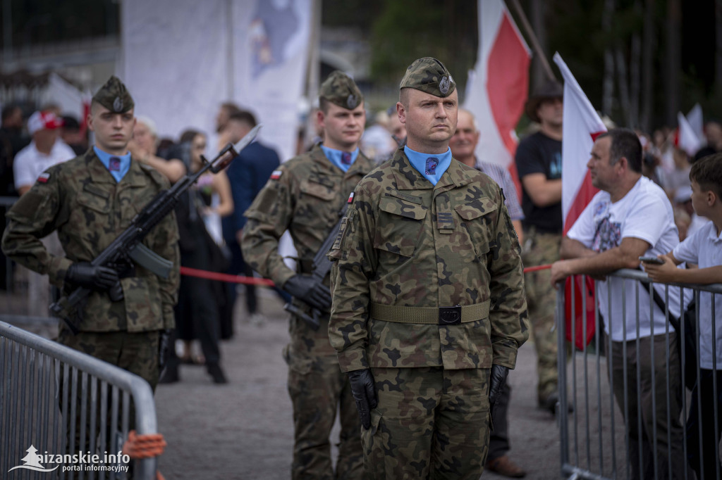 Uroczystości Narodowego Dnia Pamięci o Polakach w Domostawie