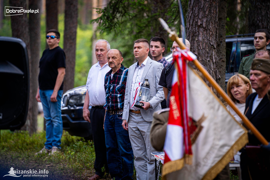 W hołdzie „Garbatemu” i jego ludziom – 75. rocznica obławy w Lasach Janowskich