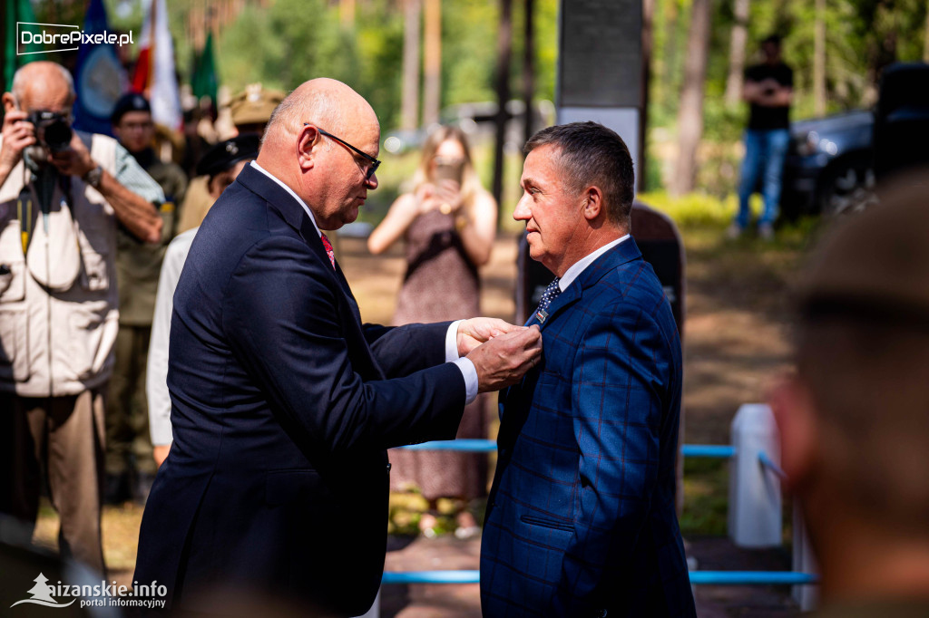 W hołdzie „Garbatemu” i jego ludziom – 75. rocznica obławy w Lasach Janowskich