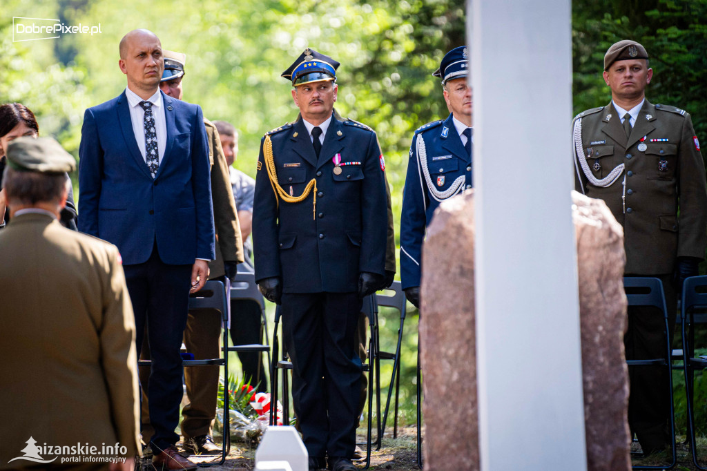W hołdzie „Garbatemu” i jego ludziom – 75. rocznica obławy w Lasach Janowskich
