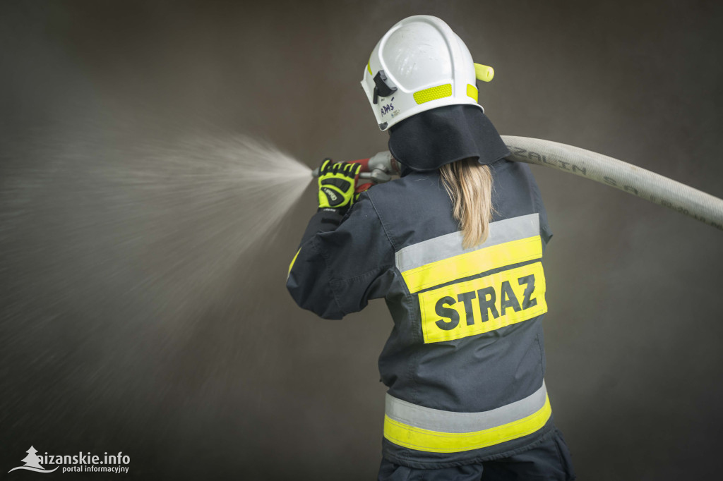 Ćwiczenia strażaków PSP i OSP na zalewie w Jarocinie