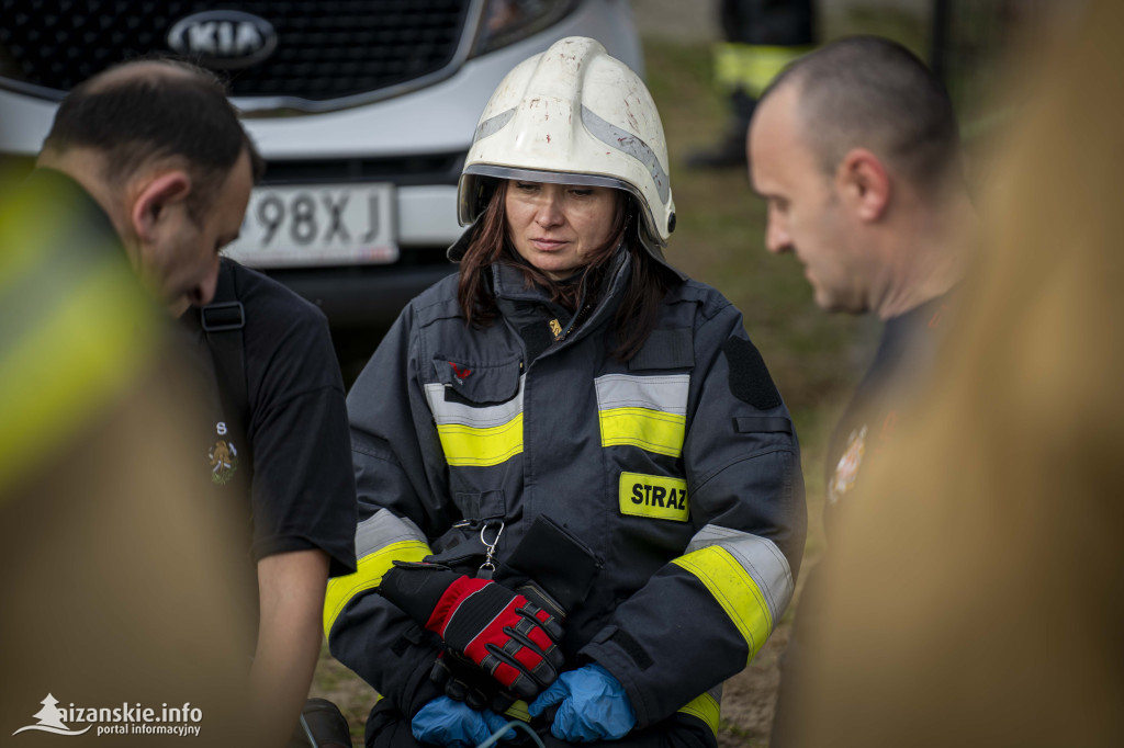 Ćwiczenia strażaków PSP i OSP na zalewie w Jarocinie