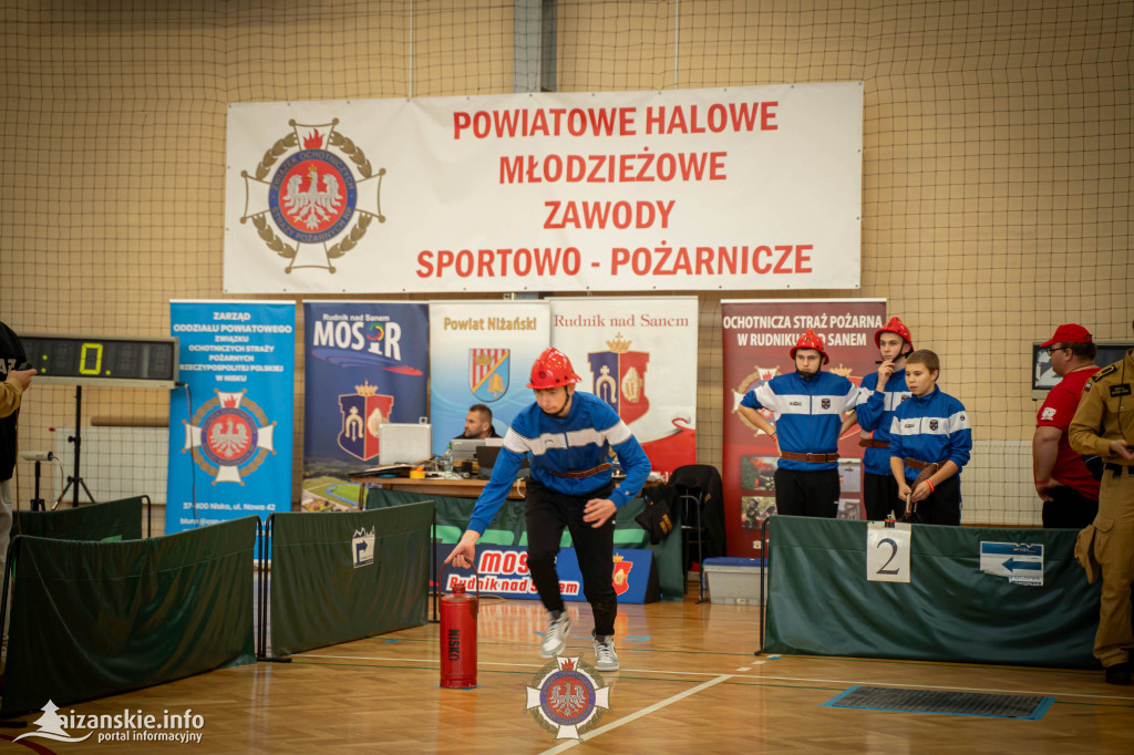 I Halowe Zawody MDP w Rudniku nad Sanem