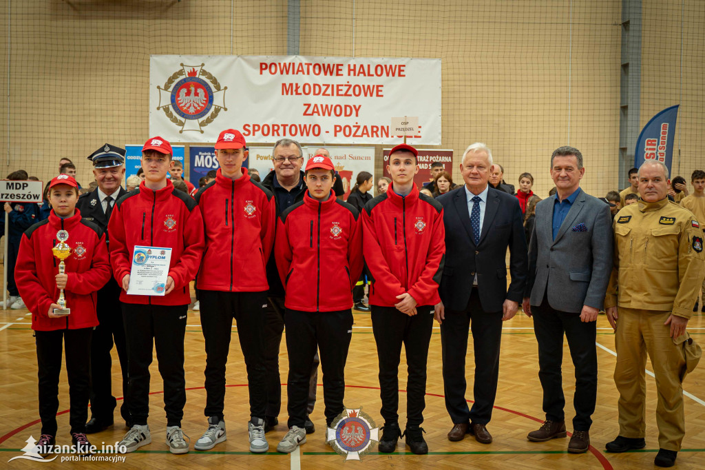 I Halowe Zawody MDP w Rudniku nad Sanem