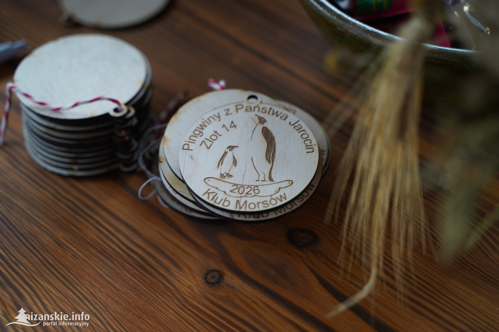 Dziesiątki osób weszły do lodowatej wody w Jarocinie