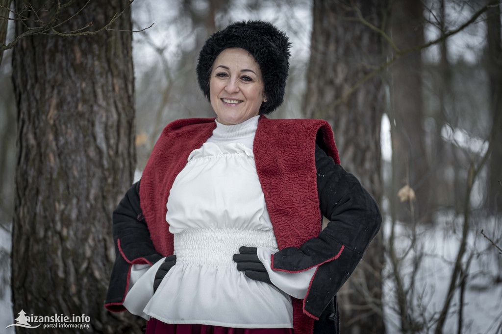 Dziesiątki osób weszły do lodowatej wody w Jarocinie