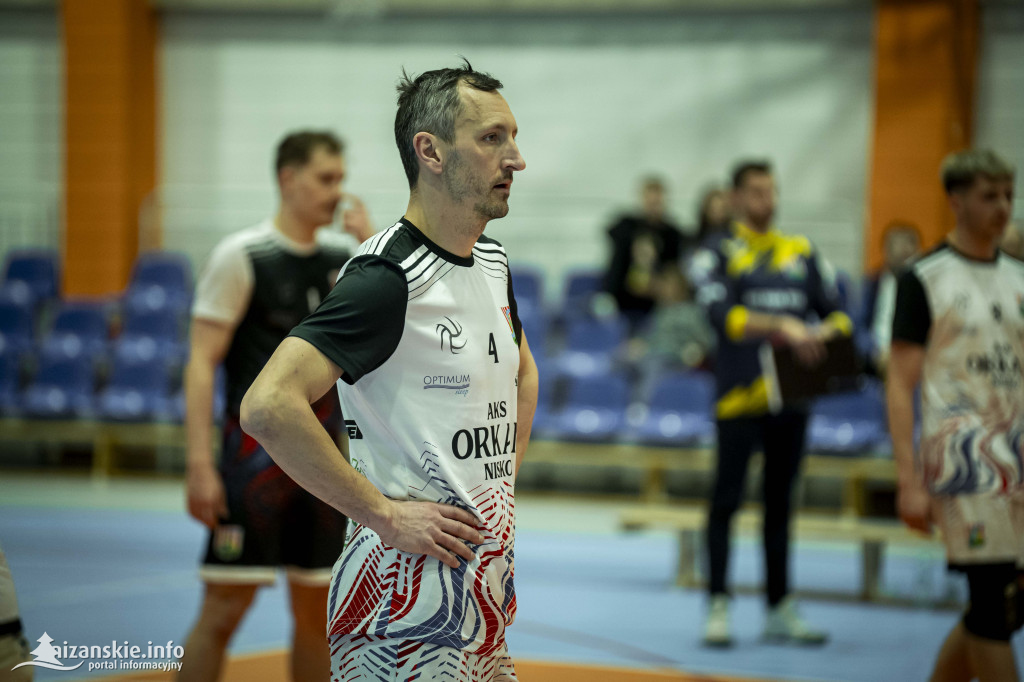 Emocje, walka i pomoc – ostatni mecz Orkana Nisko u siebie