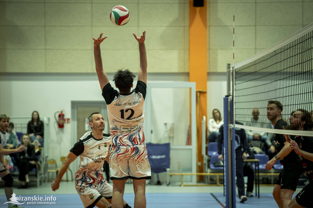 Emocje, walka i pomoc – ostatni mecz Orkana Nisko u siebie