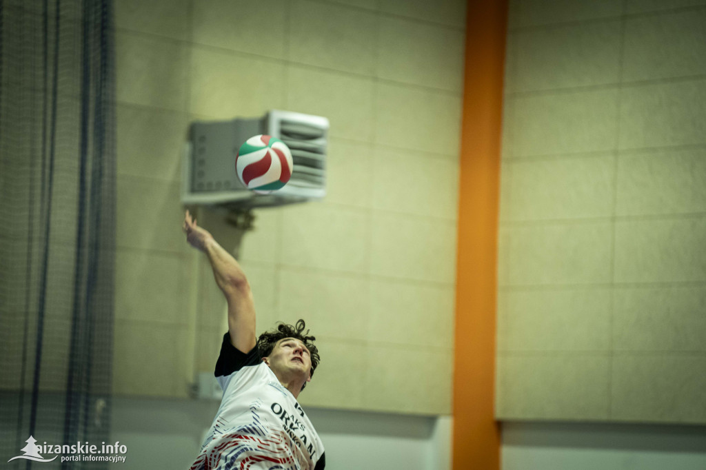 Emocje, walka i pomoc – ostatni mecz Orkana Nisko u siebie