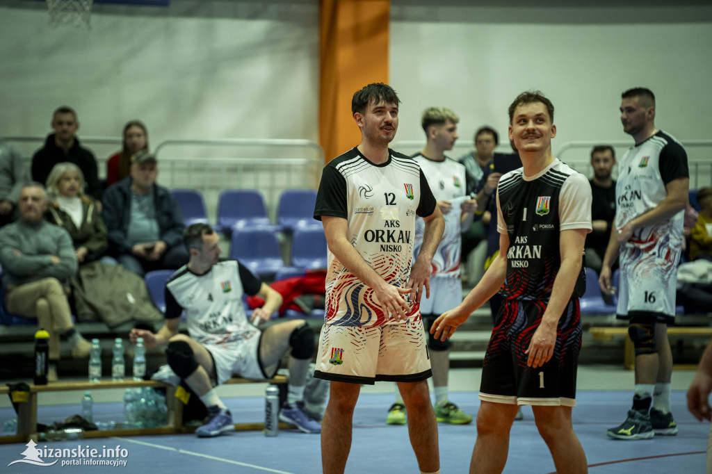 Emocje, walka i pomoc – ostatni mecz Orkana Nisko u siebie