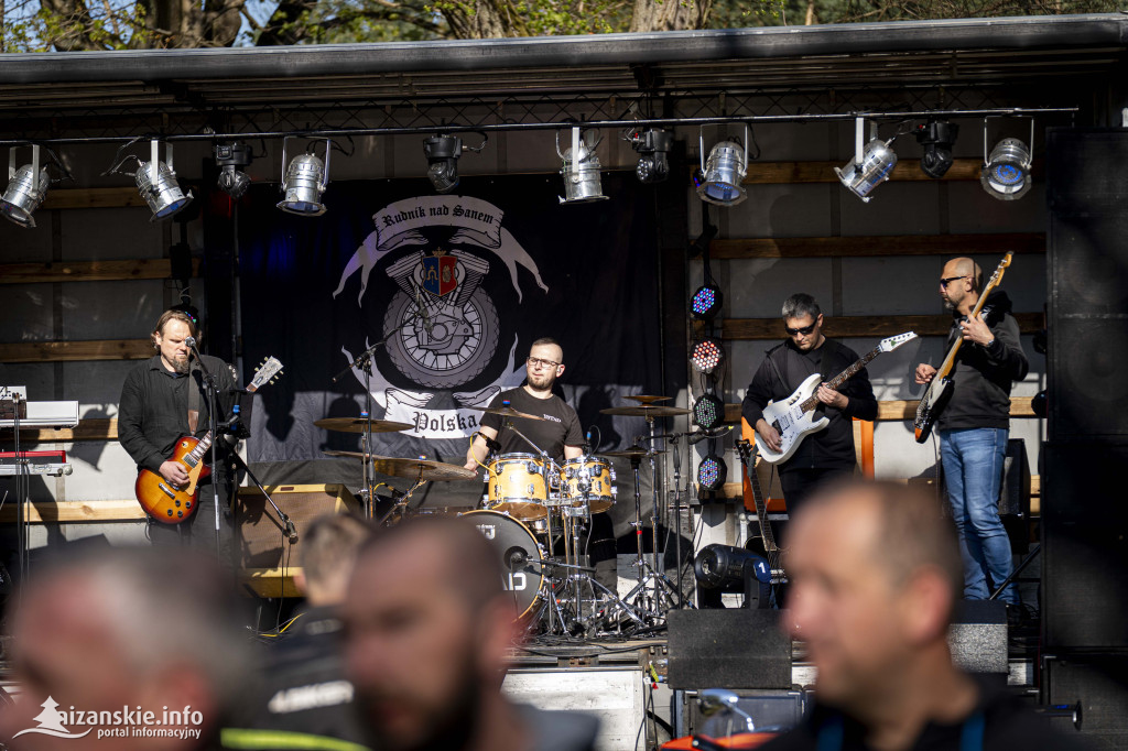 Rozpoczęcie sezonu 2026. Do Rudnika przyjechało ponad 500 motocykli