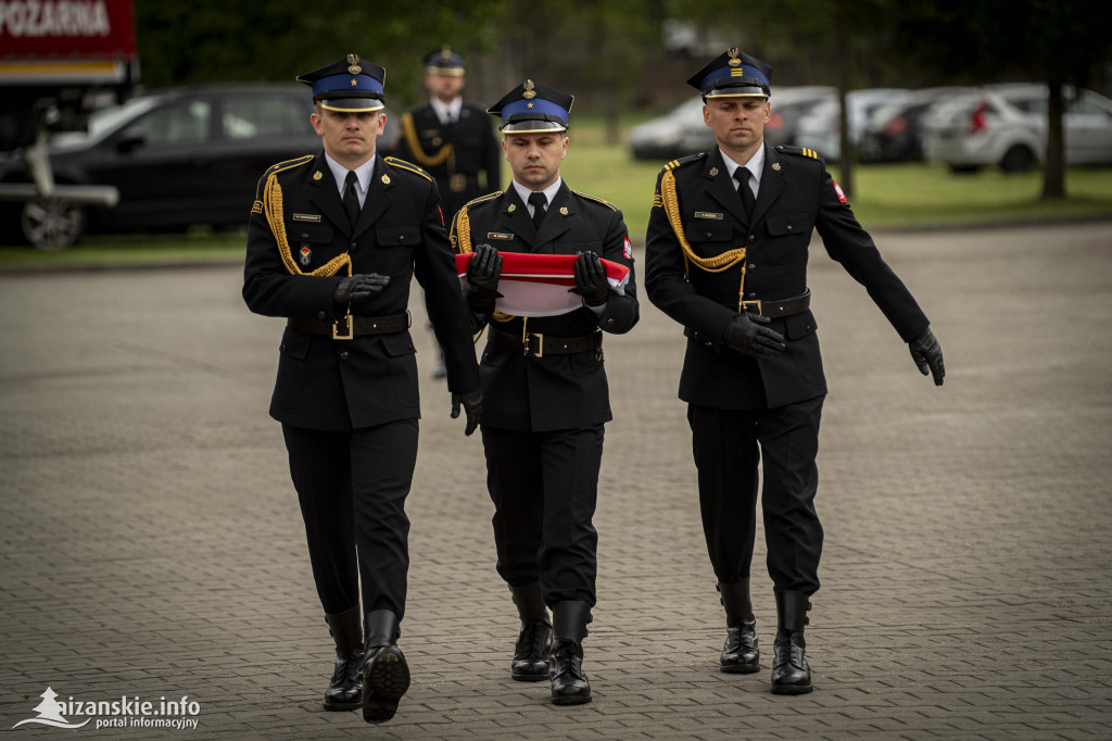 Odznaczenia, awanse i wyróżnienia dla strażaków