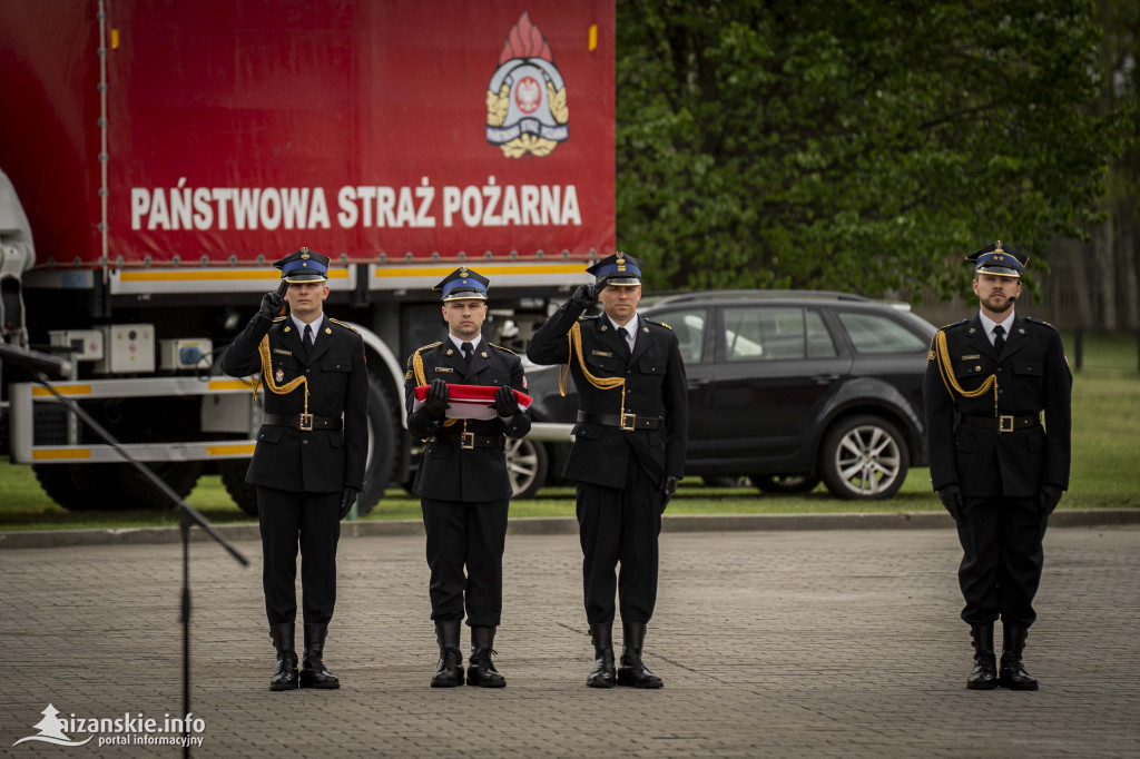 Odznaczenia, awanse i wyróżnienia dla strażaków