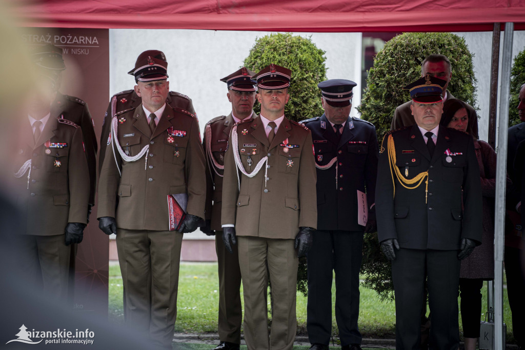 Odznaczenia, awanse i wyróżnienia dla strażaków