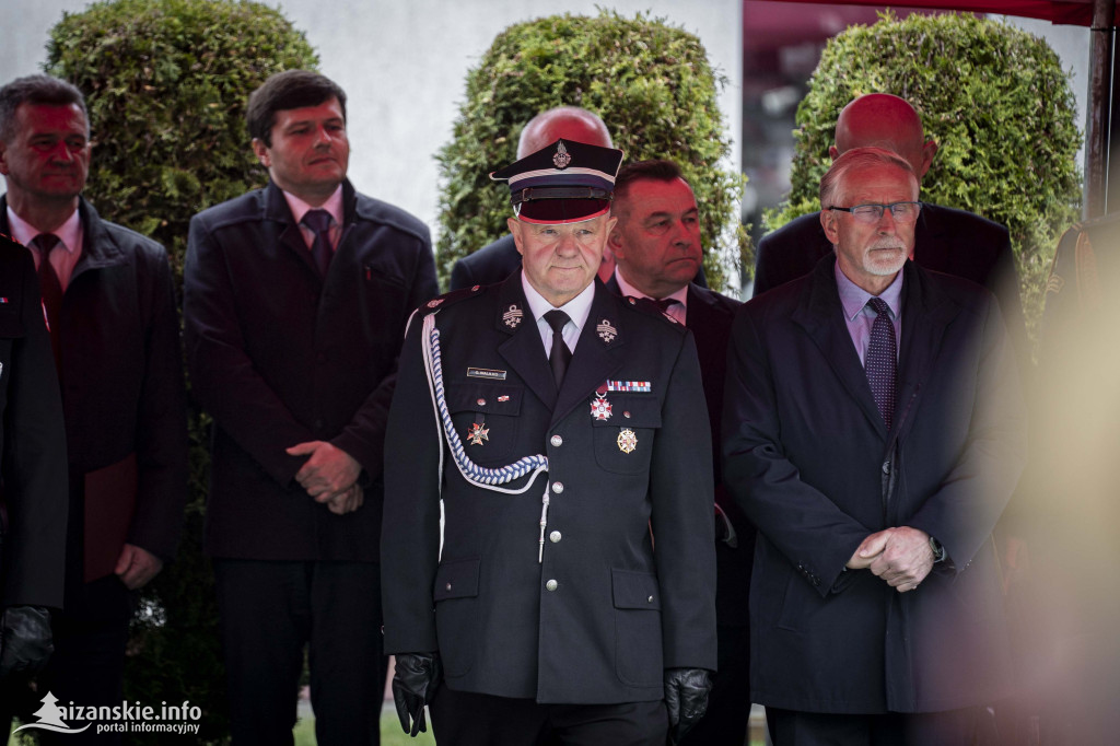 Odznaczenia, awanse i wyróżnienia dla strażaków