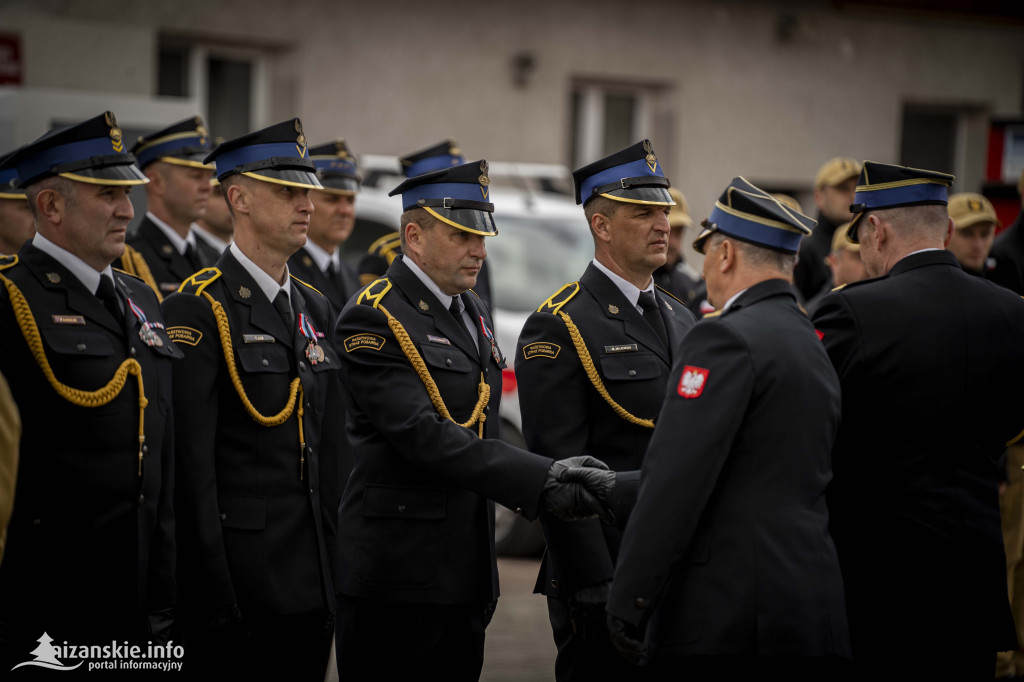 Odznaczenia, awanse i wyróżnienia dla strażaków
