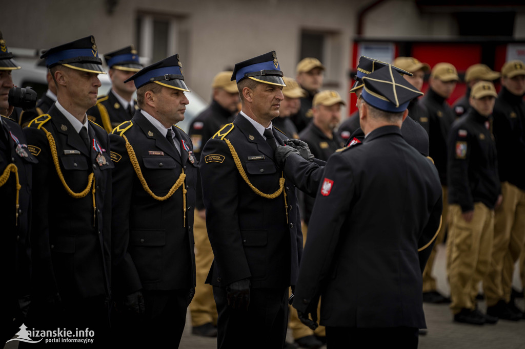 Odznaczenia, awanse i wyróżnienia dla strażaków