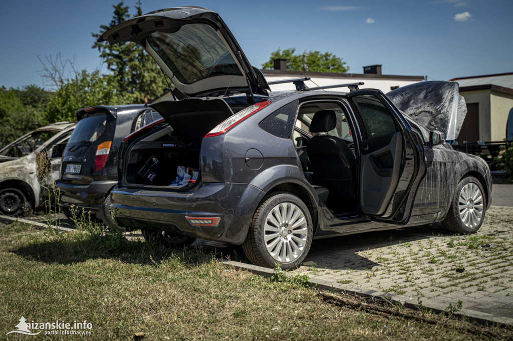 Pożar aut w Ulanowie