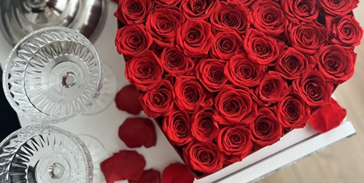 Wieczne róże dla kwiaciarni - Hurtownia 