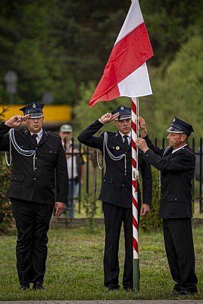 OSP Dąbrówka pomaga od 100 lat-1013