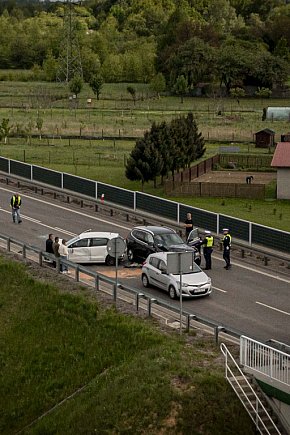 Wypadek na obwodnicy wywołał sparaliż-1017