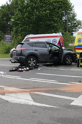 Wypadek w Zarzeczu na skrzyżowaniu-1031