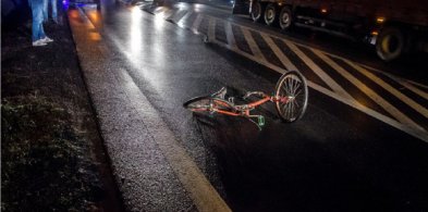 Śmiertelne potrącenie rowerzysty w Jeżowem-7567
