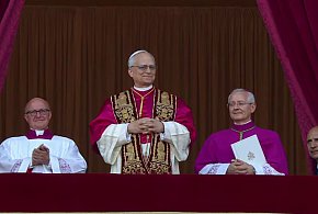 Nowy papież ukazał się światu. Takie przyjął imię!-10436