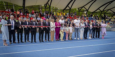Stadion poświęcony i otwarty, ale… grać nie można-10515