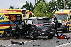 Wypadek w Zarzeczu: trzy osoby trafiły do szpitala-10643