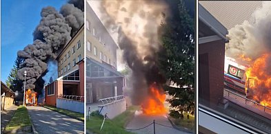 Karetka spłonęła tuż przed drzwiami szpitala!-10719