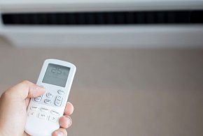 Chłodzisz się klimatyzacją? Oto, co najczęściej robią źle Polacy-10761