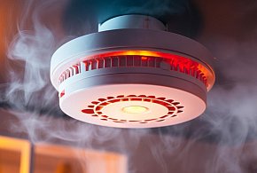 Rewolucja w przepisach pożarowych. Nowe obowiązki dla właścicieli domów i firm-11531