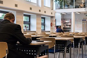 Zmiany w przepisach o wynagrodzeniach. Zapłacą za gotowość do pracy-11573