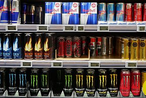 Popularne napoje pójdą ostro w górę. Rząd szykuje podwyżkę VAT-11783