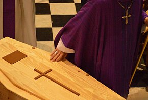 Rewolucja w pochówkach coraz bliżej. Tego w Polsce jeszcze nie było-11801