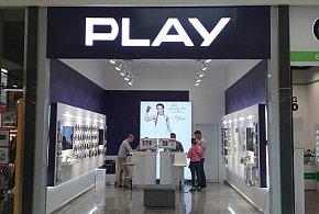 Potężna kara dla Play. Sieć ma zwrócić klientom pobrane środki-11809