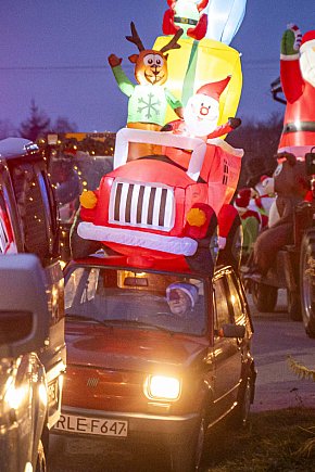 Parada Mikołajowa przejechała ulicami Kopek!-1097