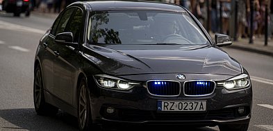 Pędził z prędkością 227 km/h i nie miał prawa jazdy-11917