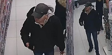 Policja szuka tego mężczyzny. Jakość obrazu powala!