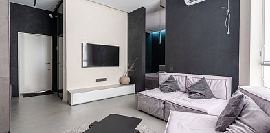 Jak działa klimatyzator przenośny w mieszkaniu?