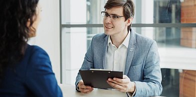 Jak znaleźć dobrze płatną pracę w Rzeszowie i uniknąć rozczarowania?