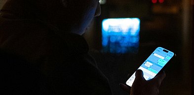 Między ciszą a ekranem. Jak pomaga ośrodek Revenu, gdy technologia zaczyna przejmo