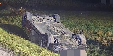 Pijany kierowca BMW potrącił rowerzystę i dachował-11555