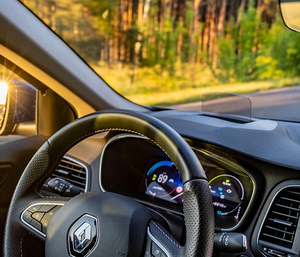 Masz to auto w garażu? Producent natychmiast wzywa na kontrolę!-11276