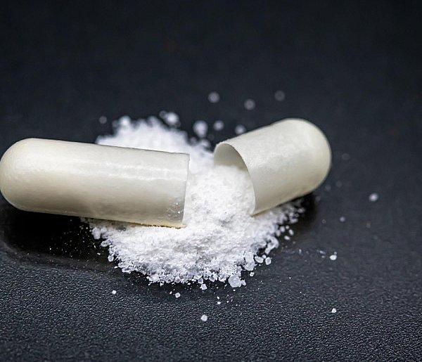 Salmonella w popularnym suplemencie. „Nie należy spożywać”-11657